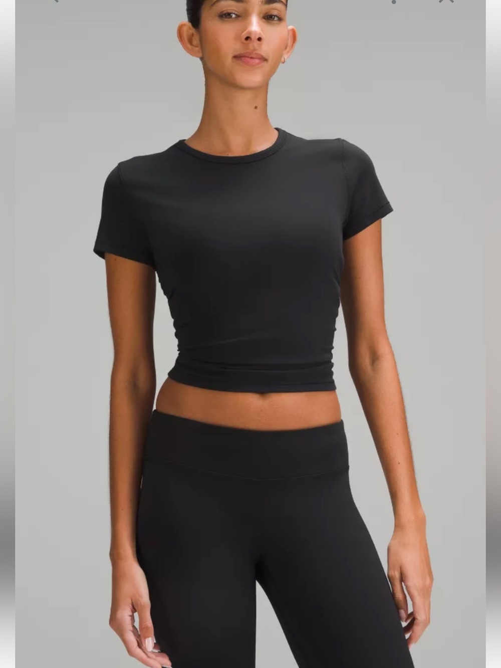 Lululemon black ribbed short sleeve tee with ruched sides